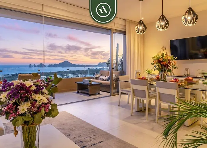 Сasa de vacaciones New 2 Bedroom Penthouse Overlooking The Sea Of Cortez Cabo San Lucas